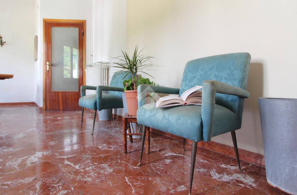 casa indipendente in vendita a Terni in zona Vocabolo Valenza