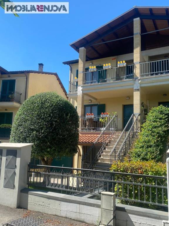 casa indipendente in vendita a Terni