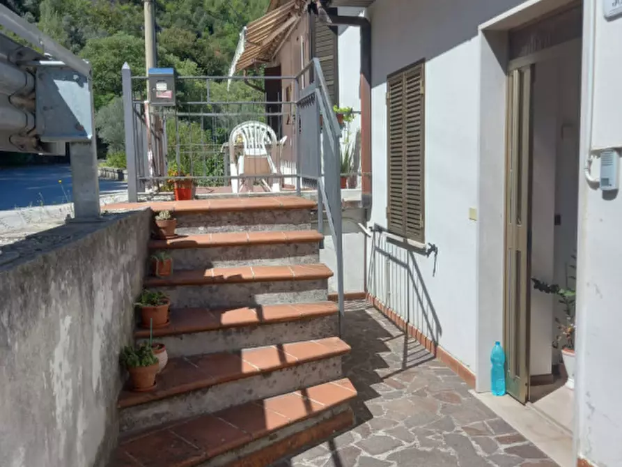 casa semindipendente in vendita a Terni in zona Papigno