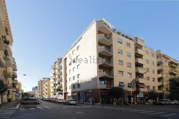 locale commerciale in vendita a Terni