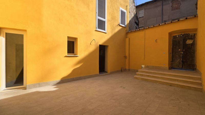 appartamento in vendita a Terni in zona Centro Città