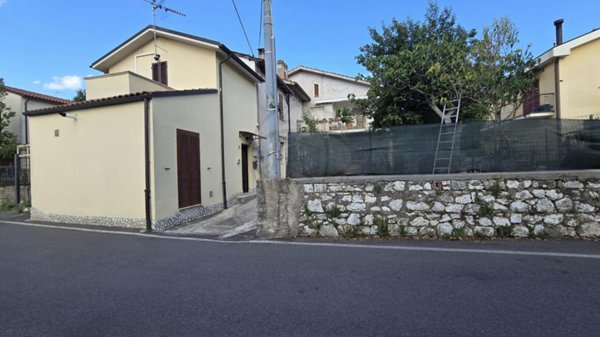 appartamento in vendita a Terni in zona Vocabolo Valenza