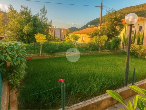 casa indipendente in vendita a Terni in zona Centro Città