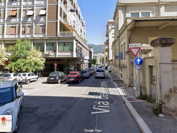 negozio in vendita a Terni in zona Centro Città