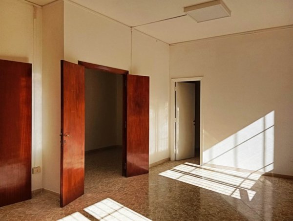 ufficio in vendita a Terni in zona Centro Città