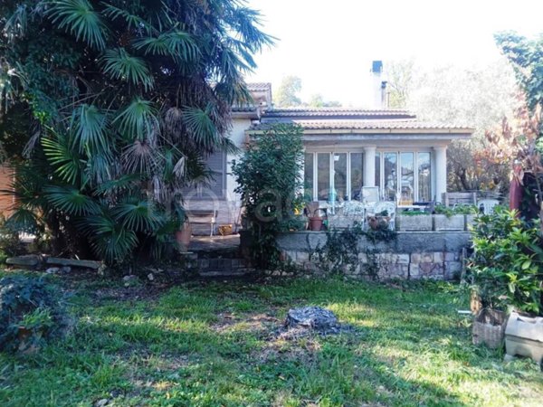casa indipendente in vendita a Terni in zona Papigno