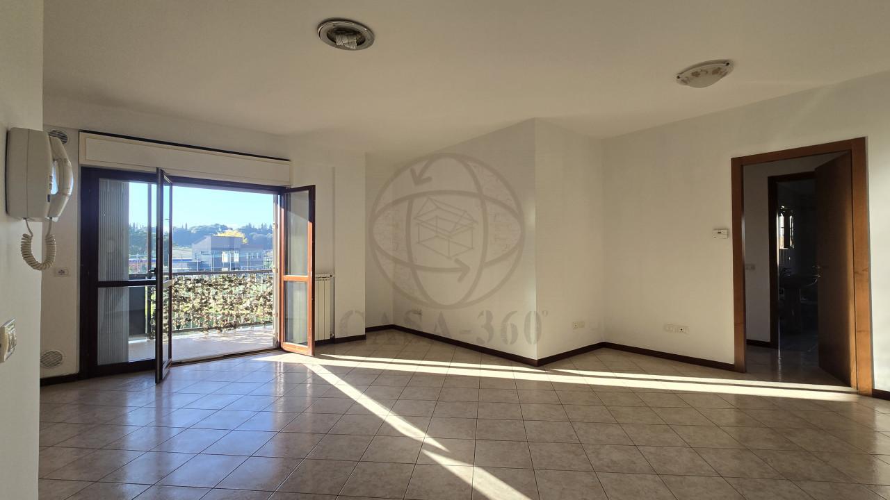 appartamento in vendita a Terni in zona Rivo