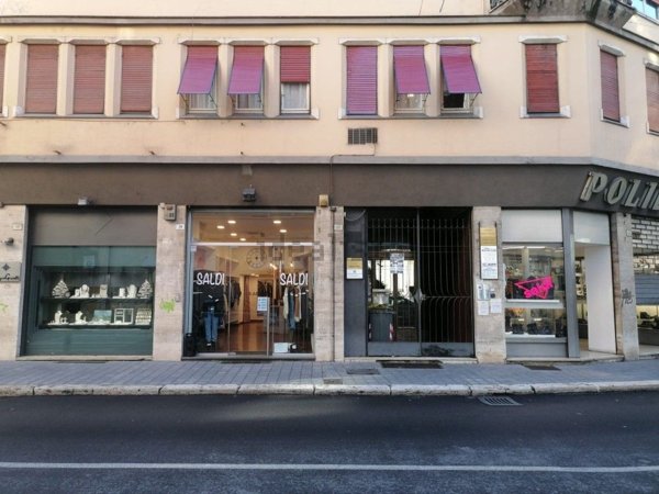 ufficio in vendita a Terni