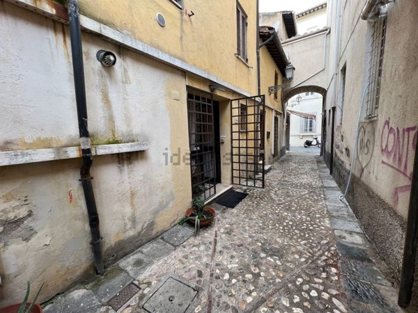 ufficio in vendita a Terni in zona Centro Città