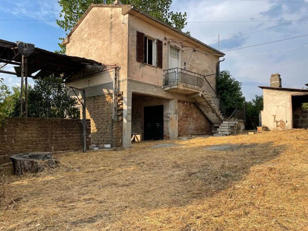 casa indipendente in vendita a Terni in zona Settecani