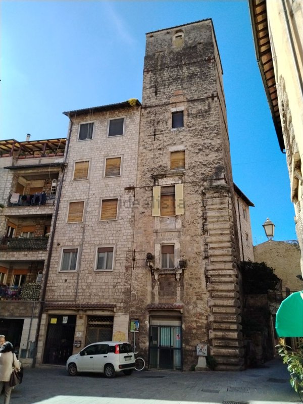appartamento in vendita a Terni in zona Centro Città