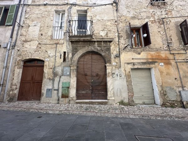 appartamento in vendita a Terni in zona Collescipoli