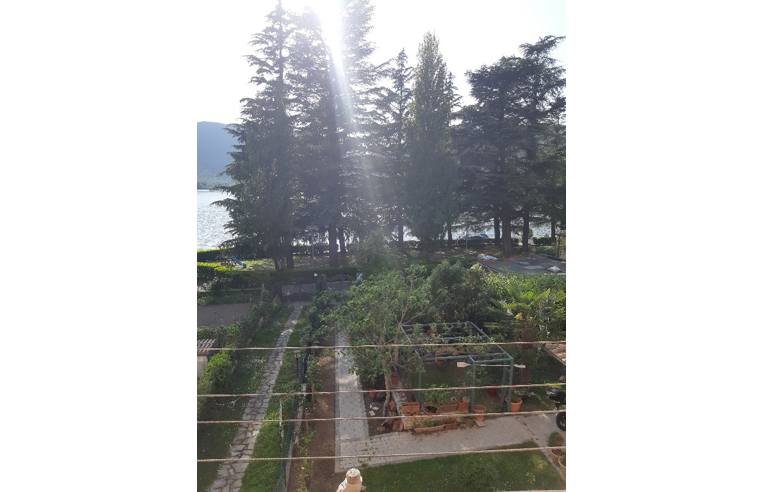 appartamento in vendita a Terni in zona Piediluco