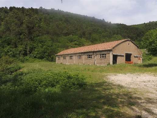 casa indipendente in vendita a Terni in zona Piediluco