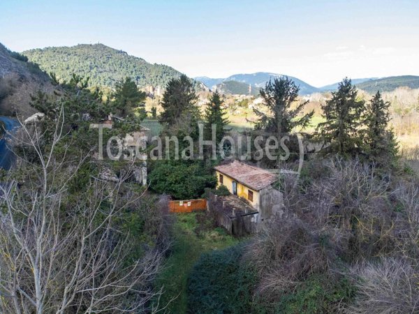 casale in vendita a Terni in zona Piediluco