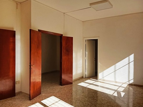 ufficio in vendita a Terni in zona Centro Città