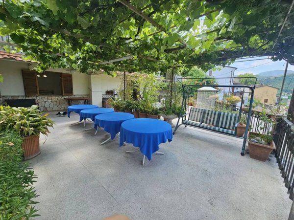 appartamento in vendita a Terni in zona Marmore