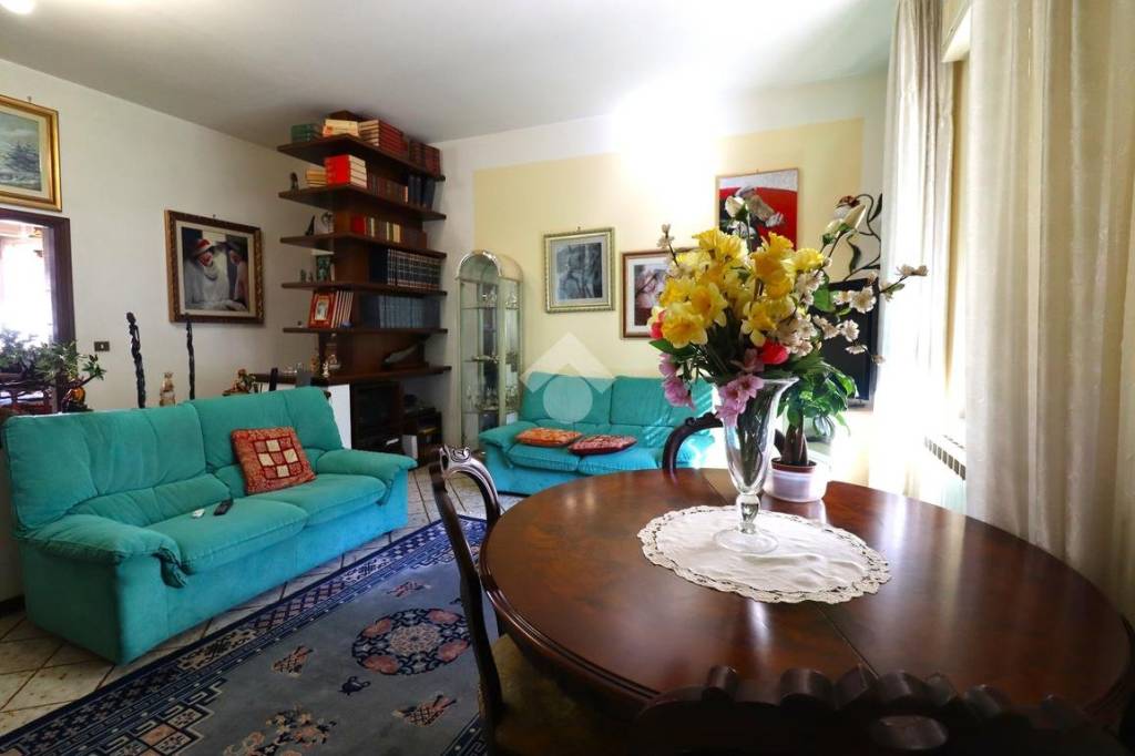 appartamento in vendita a Terni in zona Vocabolo Valenza