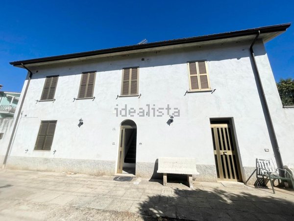 casa indipendente in vendita a Terni
