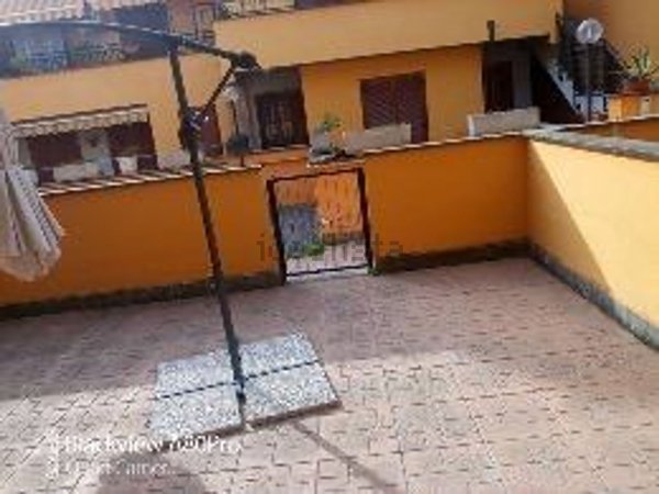 casa indipendente in vendita a Terni