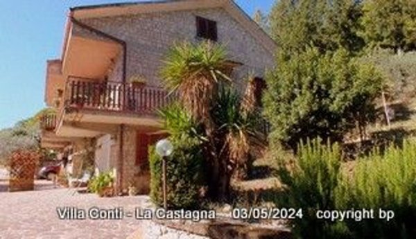 casa indipendente in vendita a Terni in zona Centro Città