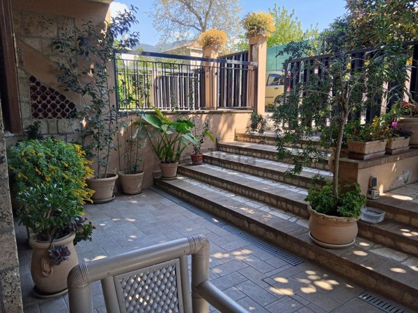 casa indipendente in vendita a Terni in zona Rivo