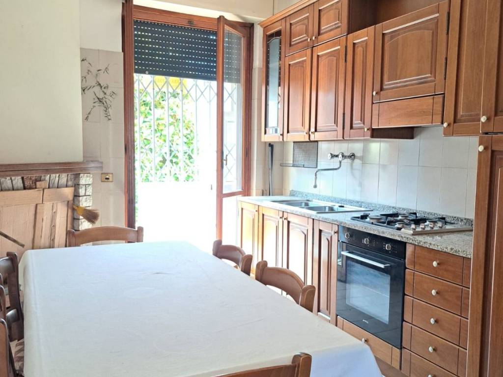 appartamento in vendita a Terni in zona Rivo