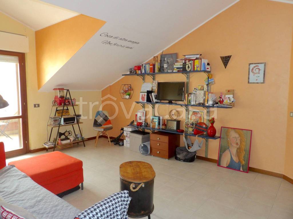 appartamento in vendita a Terni in zona Rivo