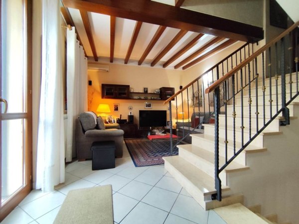 casa indipendente in vendita a Terni in zona Gabelletta