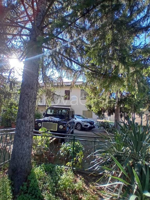 casa indipendente in vendita a Terni in zona Vocabolo Valenza