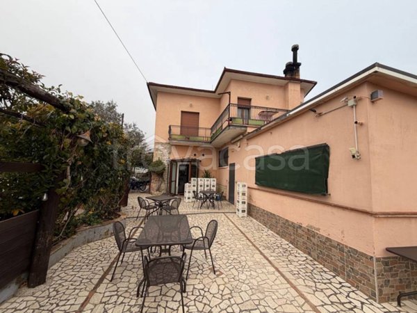 negozio in vendita a Terni in zona Gabelletta