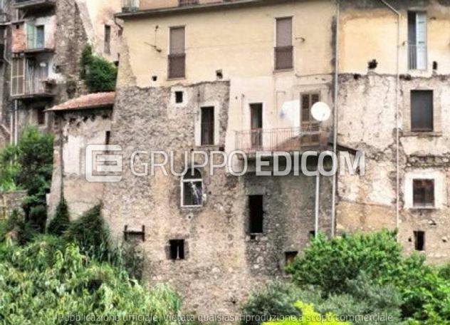 appartamento in vendita a Terni in zona Papigno