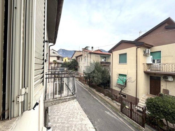 appartamento in vendita a Terni in zona Rivo