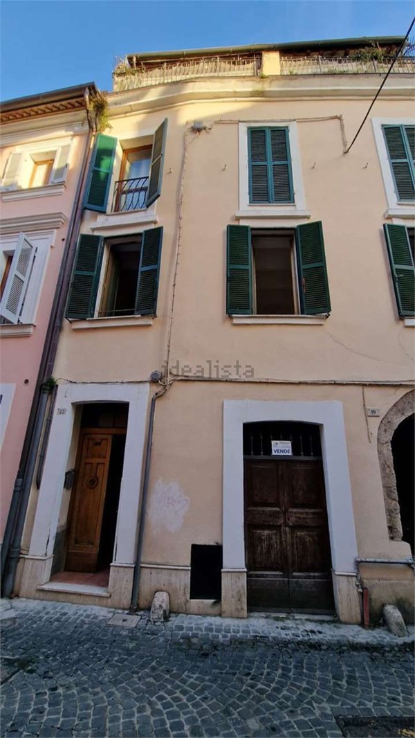 appartamento in vendita a Terni in zona Centro Città