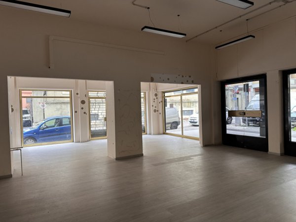 negozio in vendita a Terni in zona Centro Città