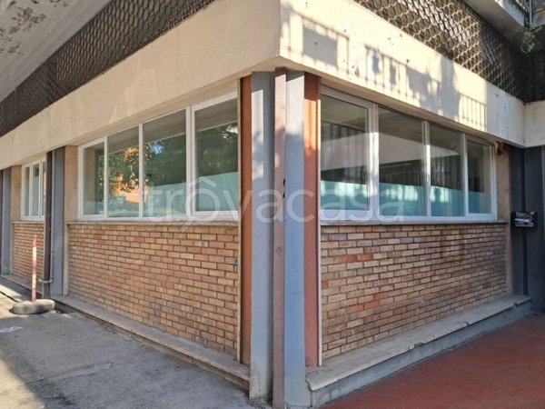negozio in vendita a Terni