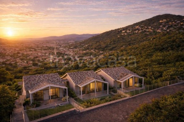 casa indipendente in vendita a Terni in zona Collescipoli