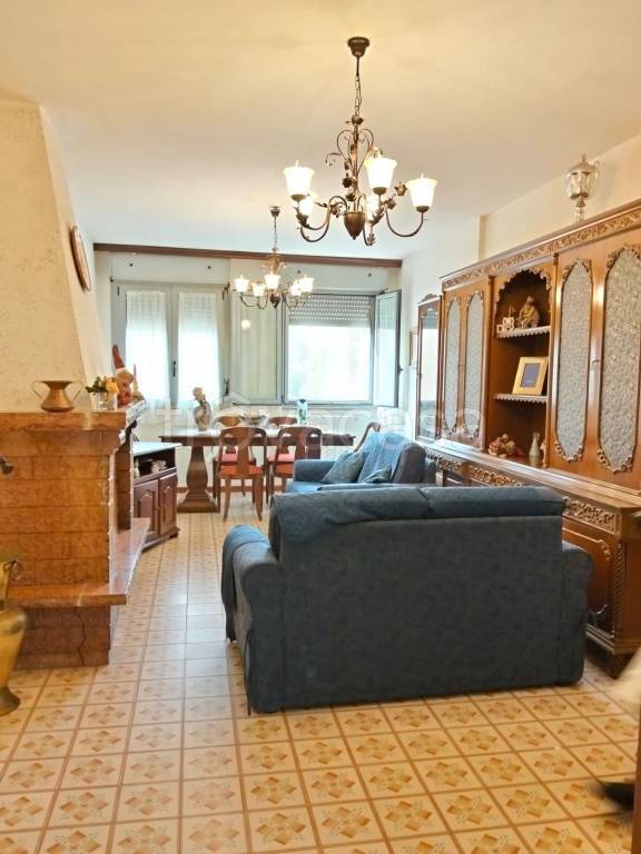 appartamento in vendita a Terni in zona Vocabolo Valenza