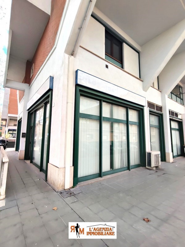 negozio in vendita a Terni in zona Centro Città