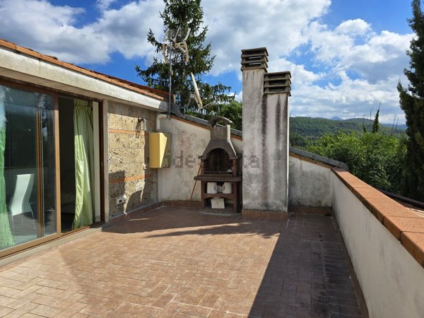 appartamento in vendita a Terni in zona Piediluco