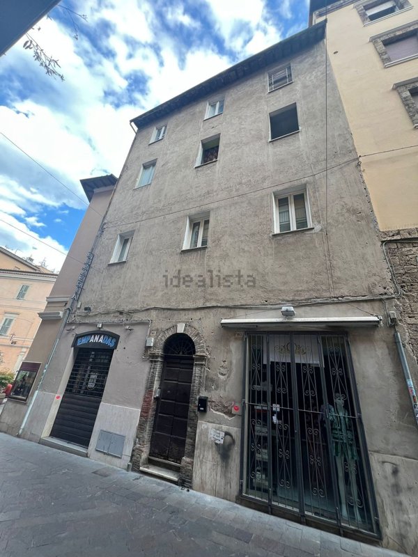 appartamento in vendita a Terni in zona Centro Città