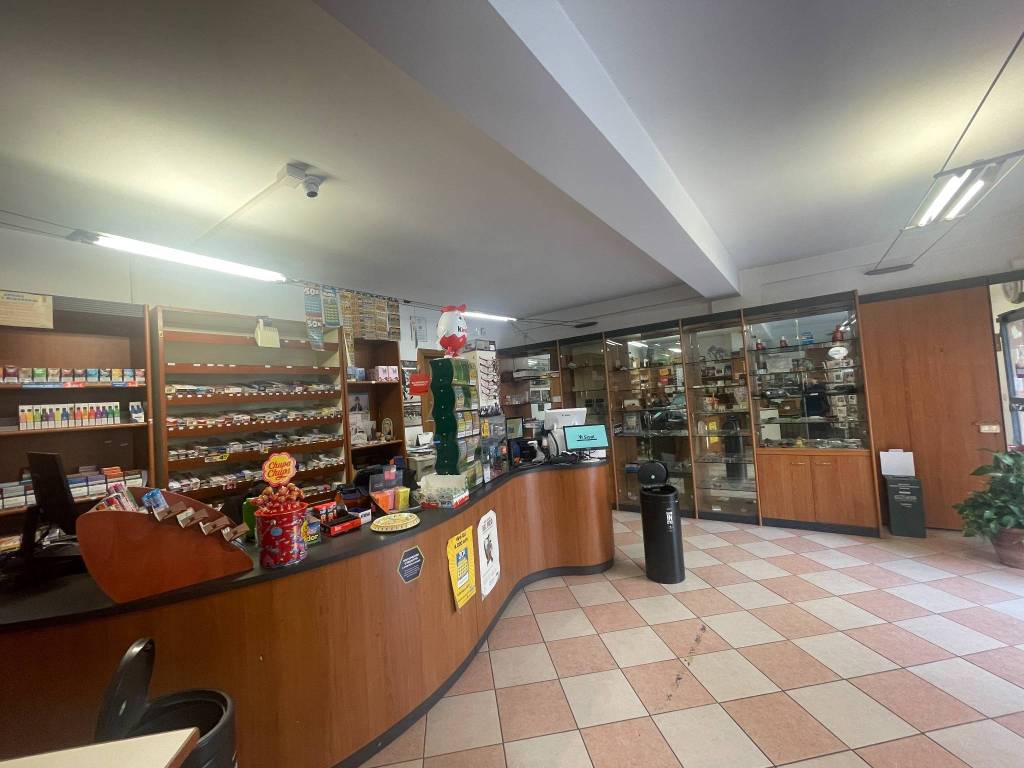 negozio in vendita a Terni