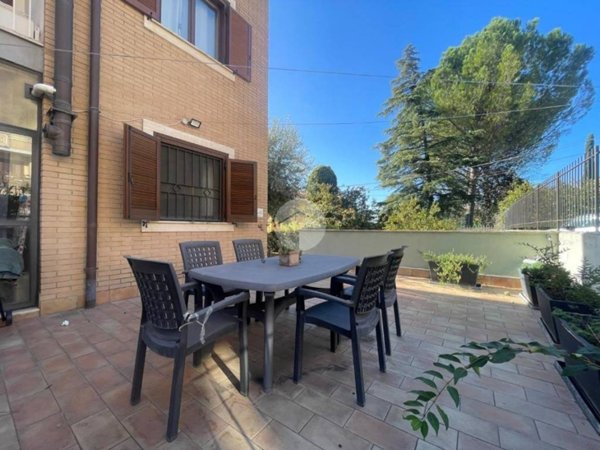 appartamento in vendita a Terni in zona Piedimonte