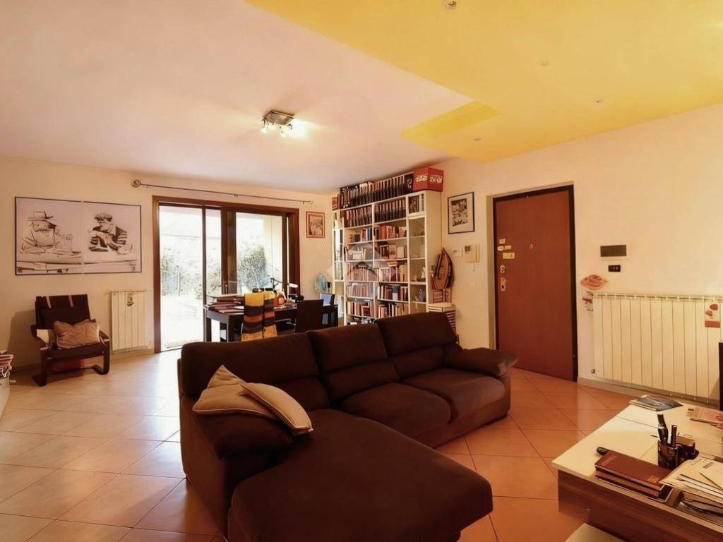 appartamento in vendita a Terni in zona Vocabolo Valenza