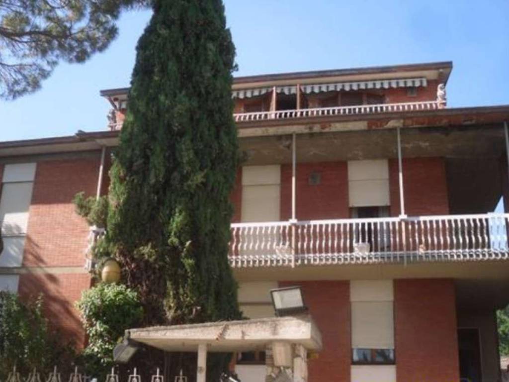 appartamento in vendita a Terni in zona Rivo