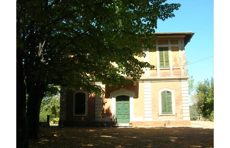 casa indipendente in vendita a Terni in zona Marmore