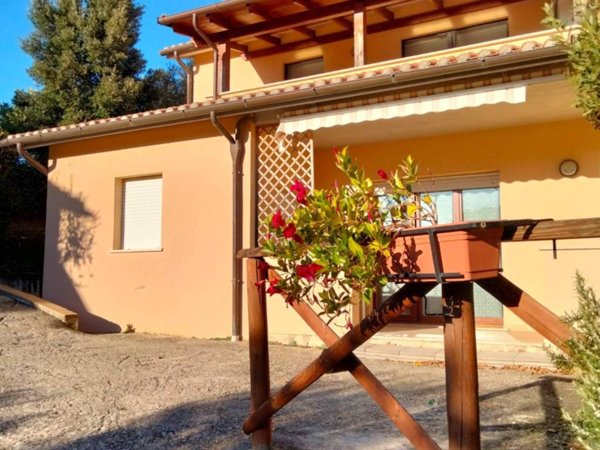 appartamento in vendita a Terni in zona Papigno