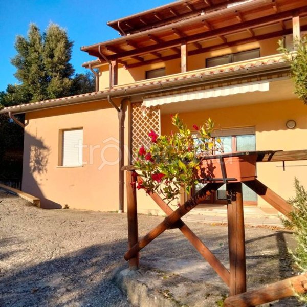 appartamento in vendita a Terni in zona Miranda