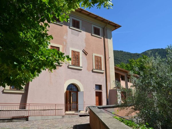 villa in vendita a Terni in zona Piedimonte