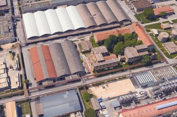 locale di sgombero in vendita a Terni